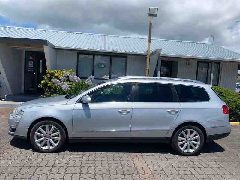 2008 Volkswagen Passat 3.2L V6 4Motion Cruise Control