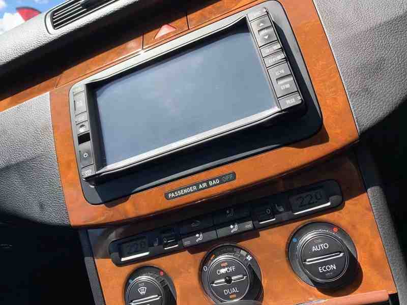 2008 Volkswagen Passat 3.2L V6 4Motion Cruise Control