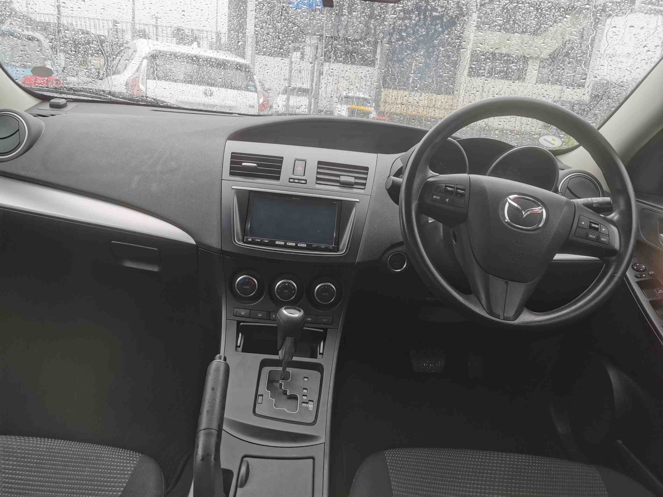 2013 Mazda Axela, 20C Skyactive, Low Mileage