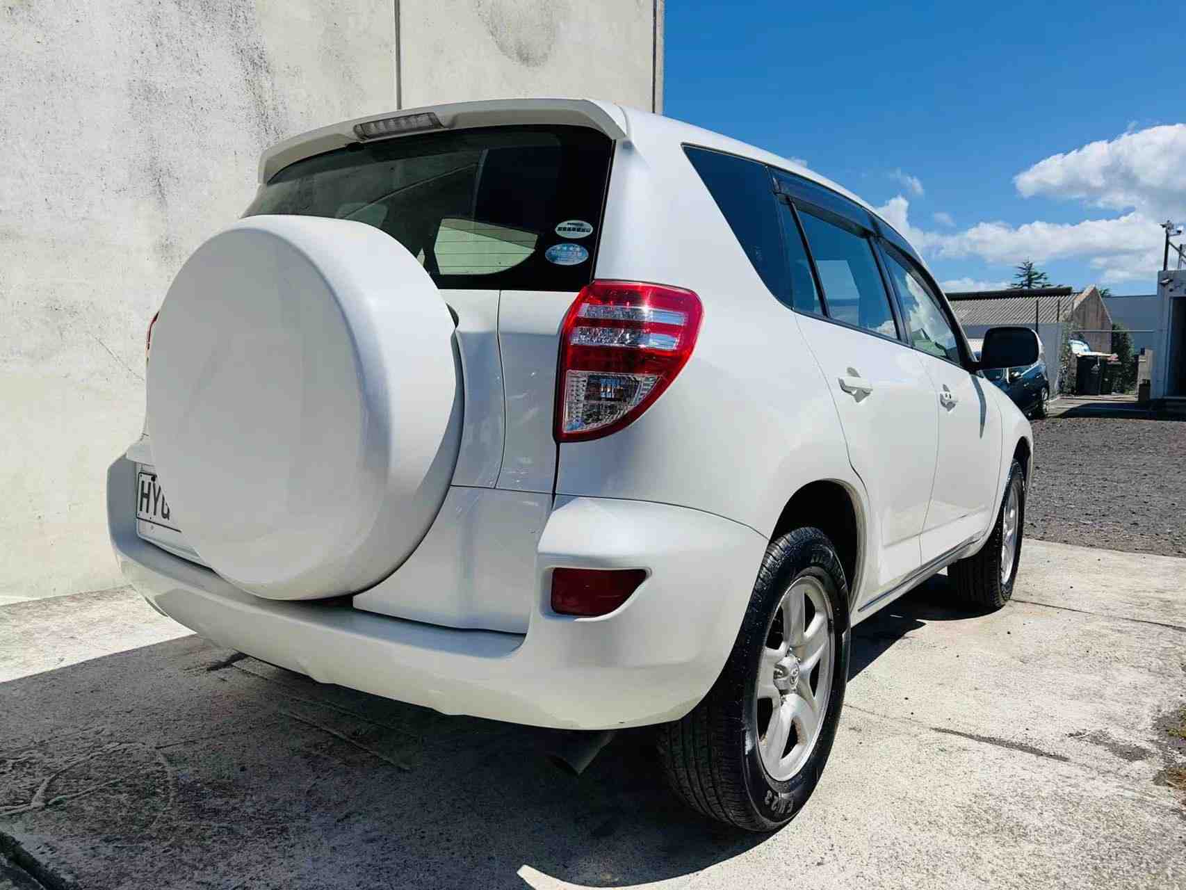 2009 TOYOTA RAV4
