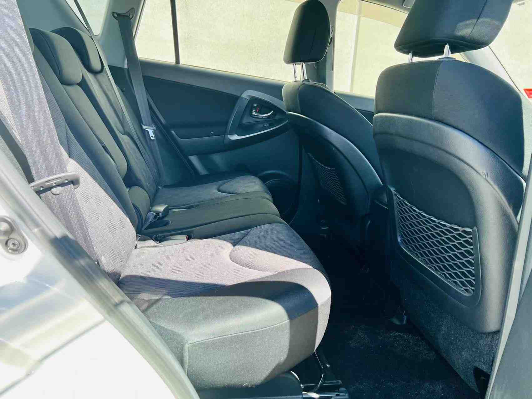 2009 TOYOTA RAV4