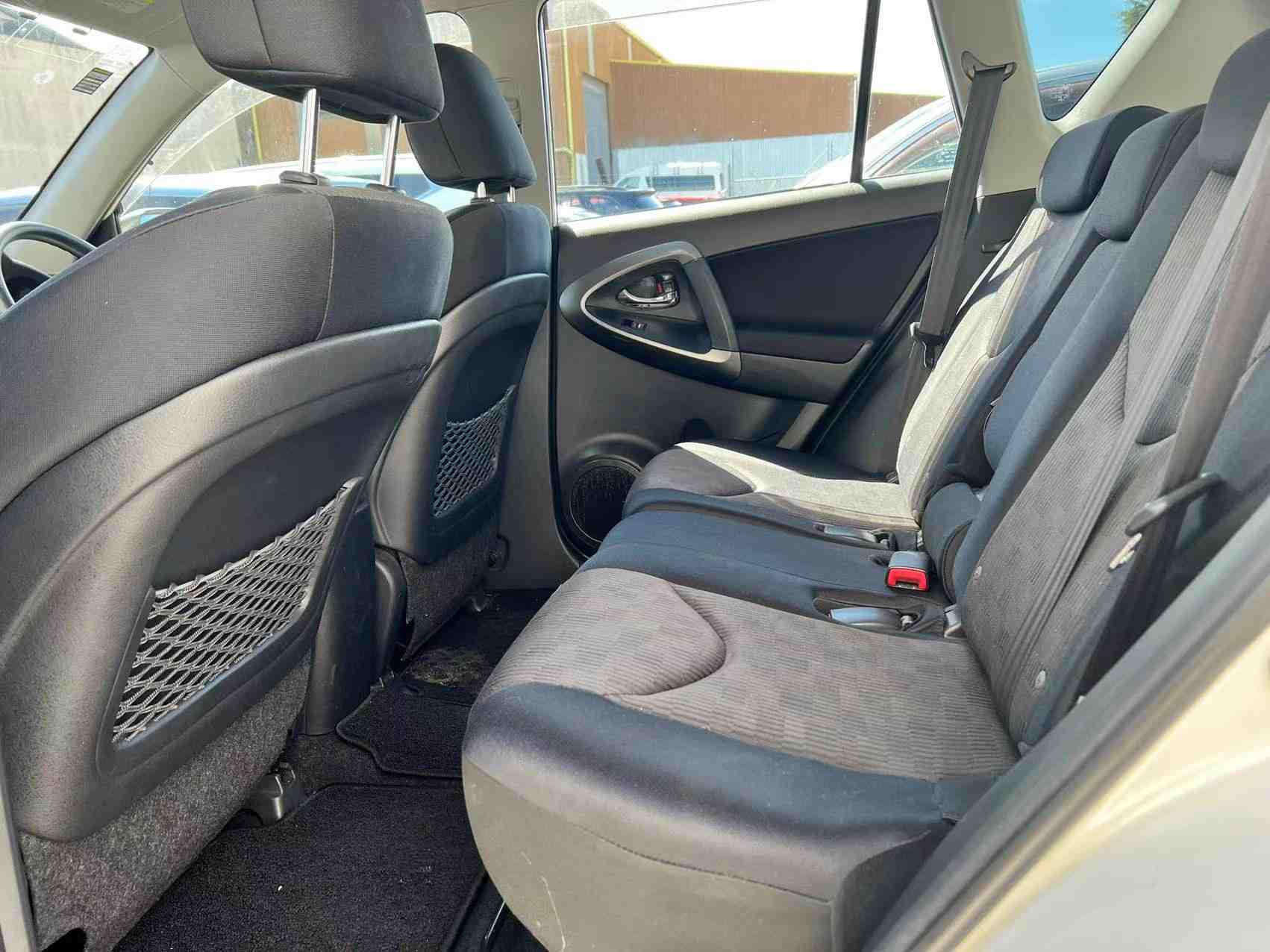 2009 TOYOTA RAV4