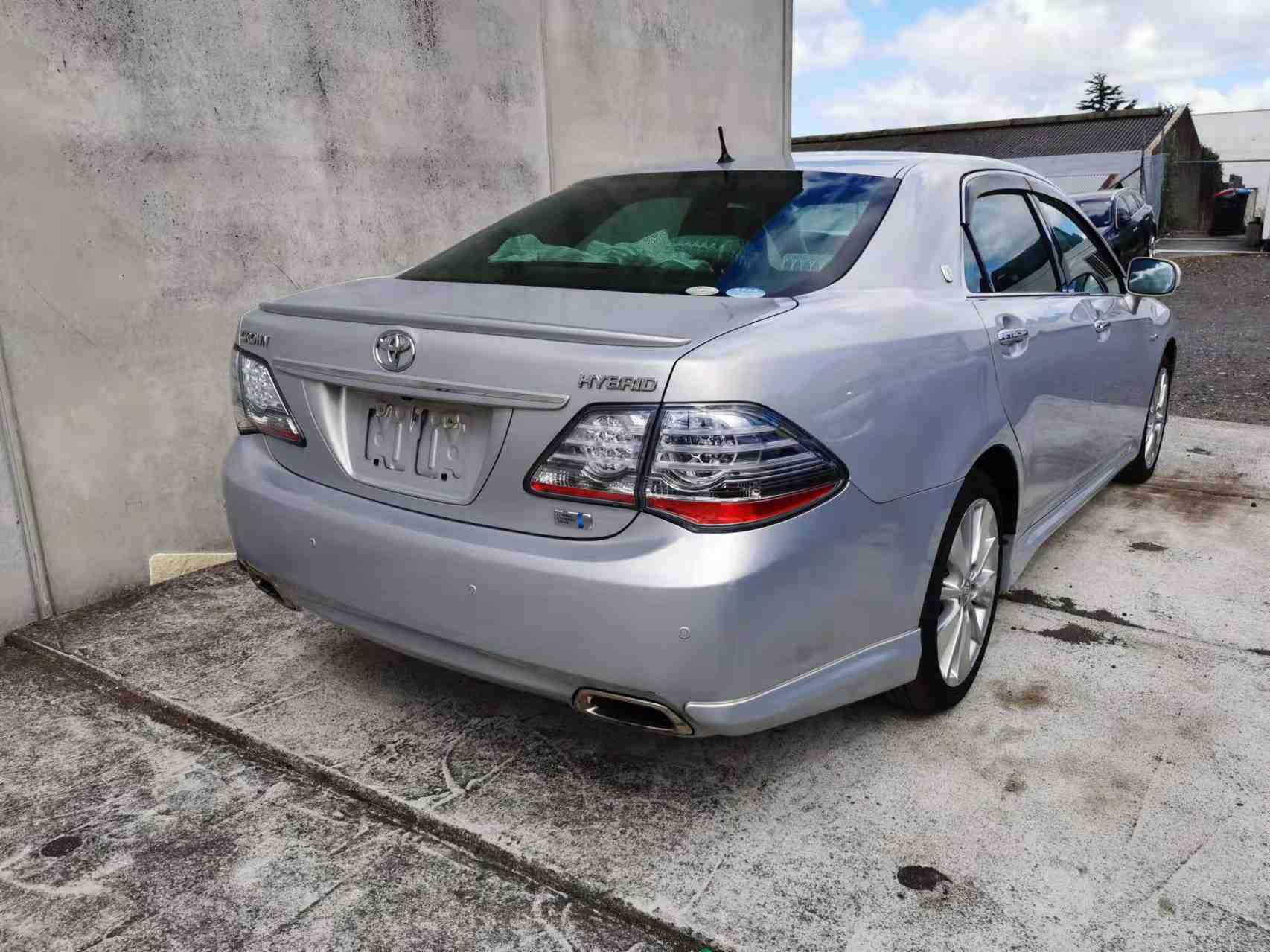 2010 Toyota Crown L PICKAGE, FULL LEATHER, HYBRID
