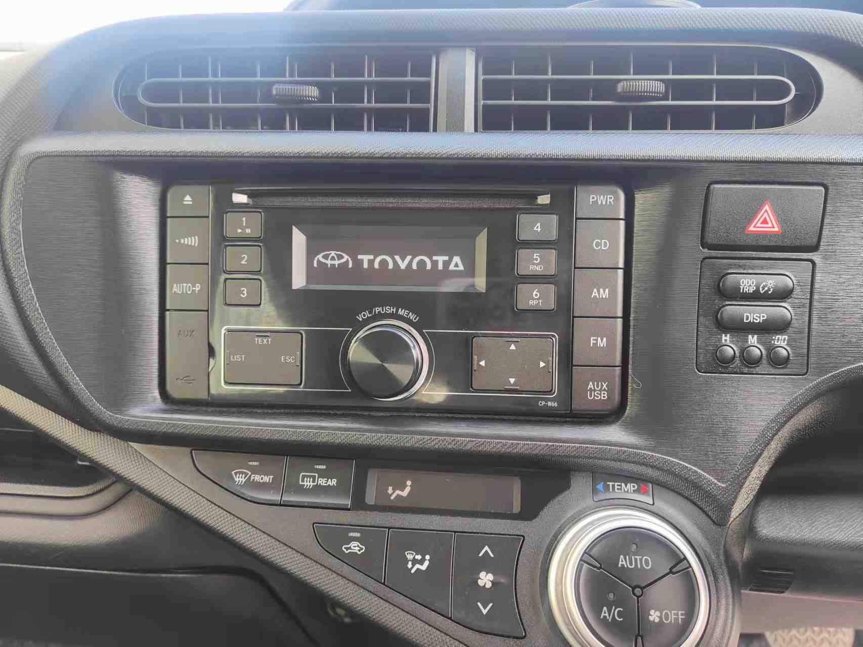 2016 Toyota Aqua HYBRID, TIDY