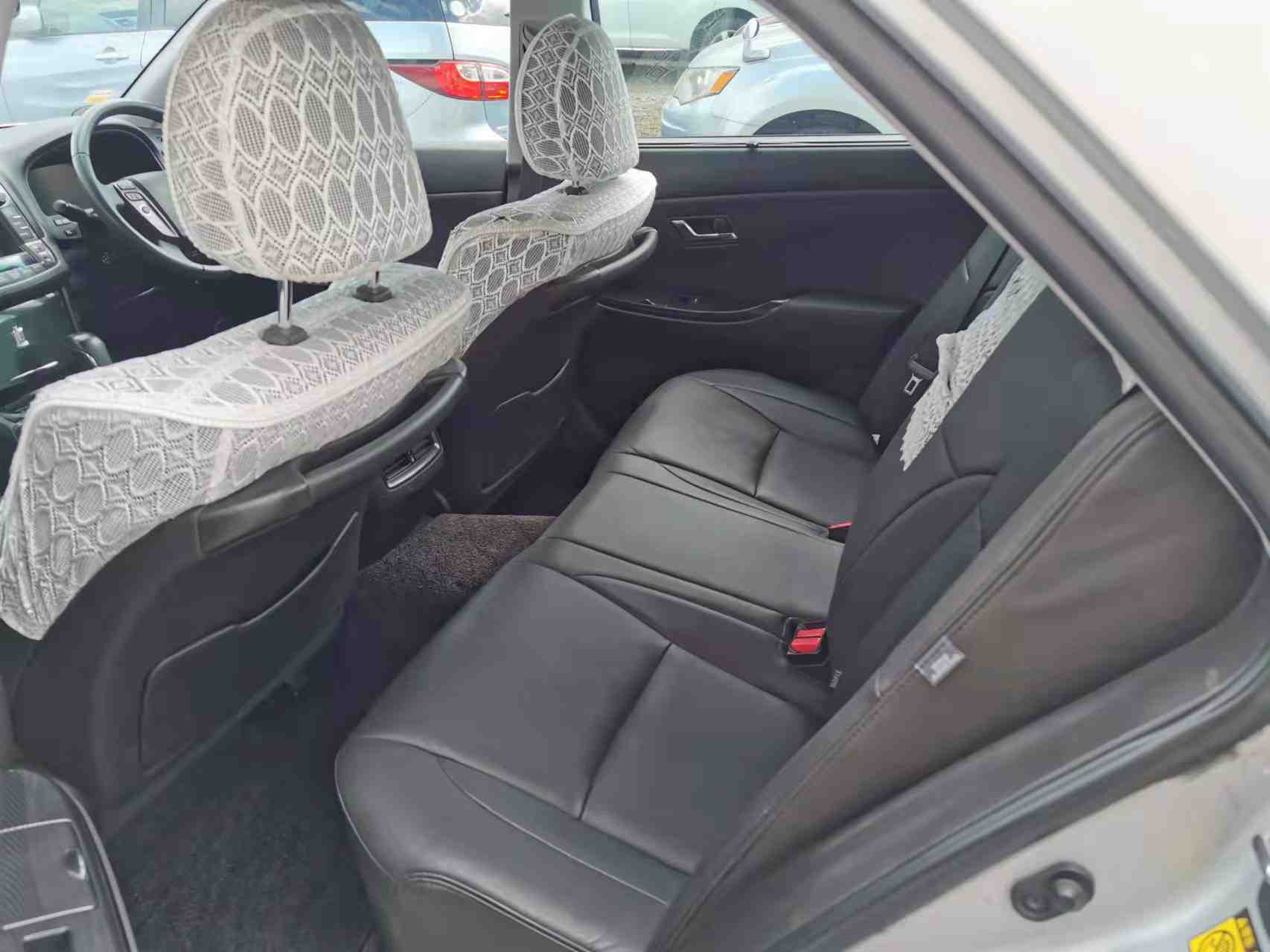 2010 Toyota Crown L PICKAGE, FULL LEATHER, HYBRID