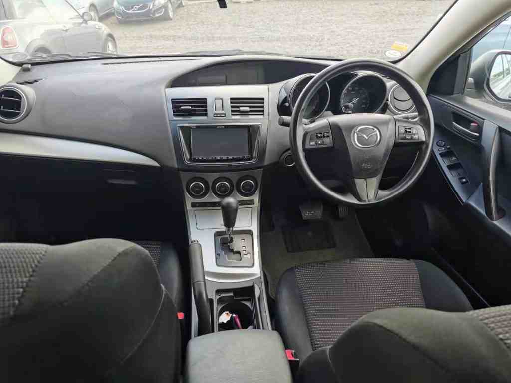 2012 Mazda Axela Push Start, Key Less