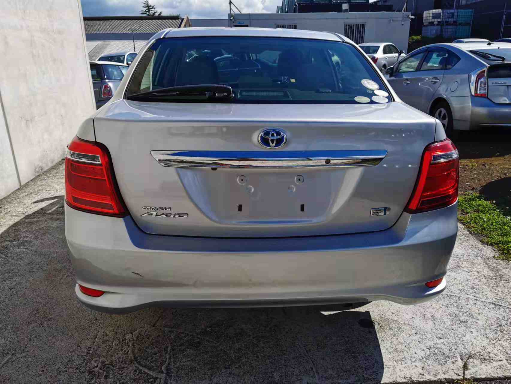 2016 Toyota Corrolla AXIO,HYBRID, TIDY