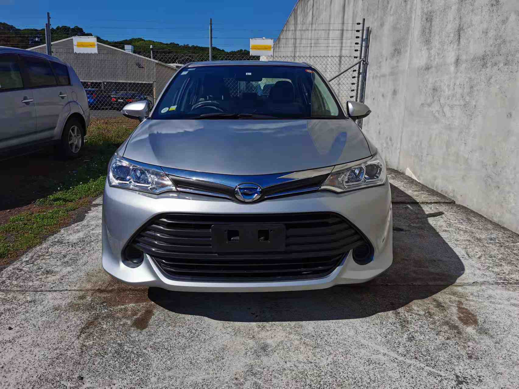 2016 Toyota Corrolla AXIO,HYBRID, TIDY