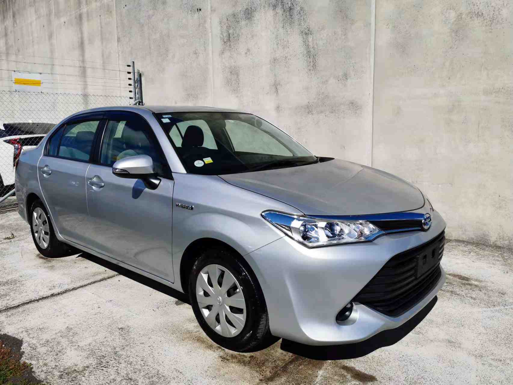 2017 Toyota Corrolla HYBRID, TIDY