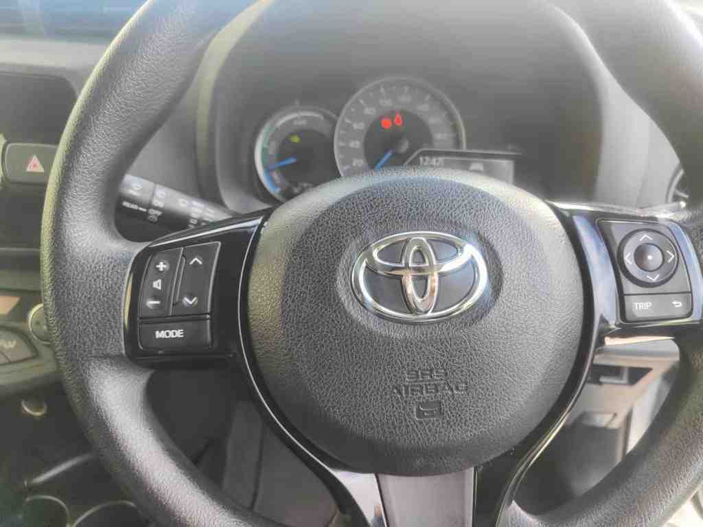 2017 Toyota Vitz Hybrid, F-Pack, Push Start