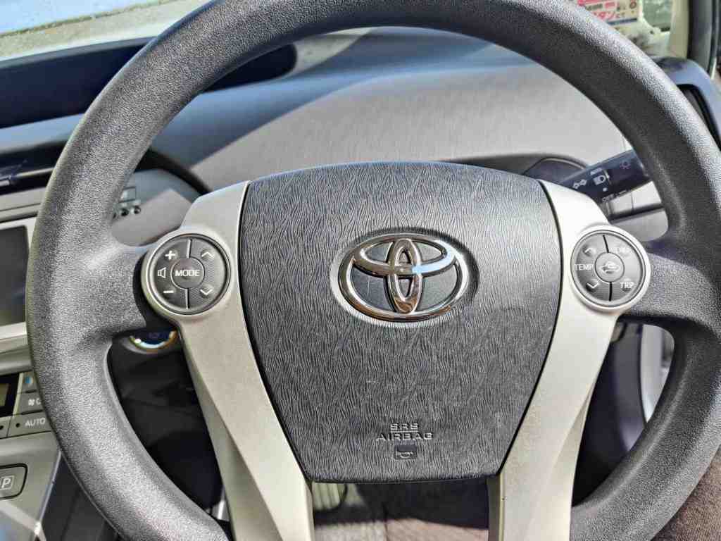2014 Toyota Prius HYBRID, PUSH START, REV CAM