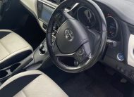 2016 Toyota Auris Hybrid