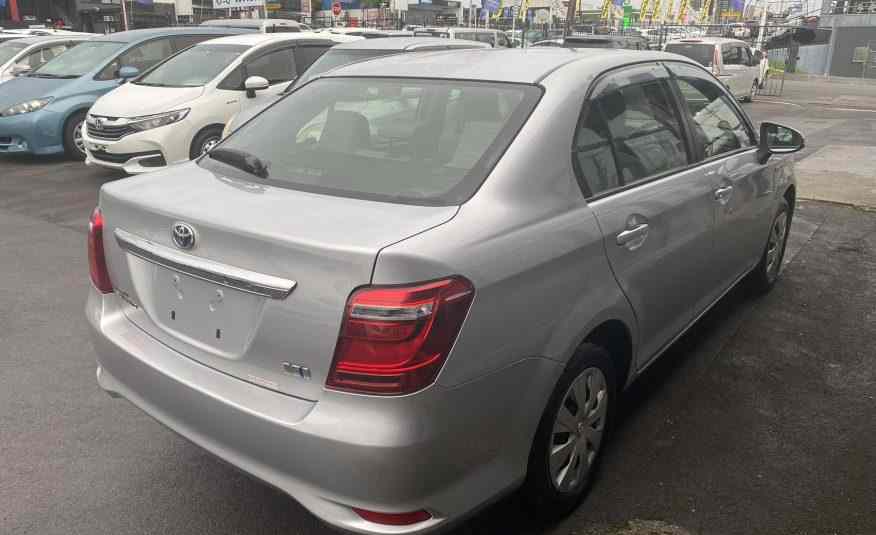 2015 Toyota Corolla Axio Hybrid