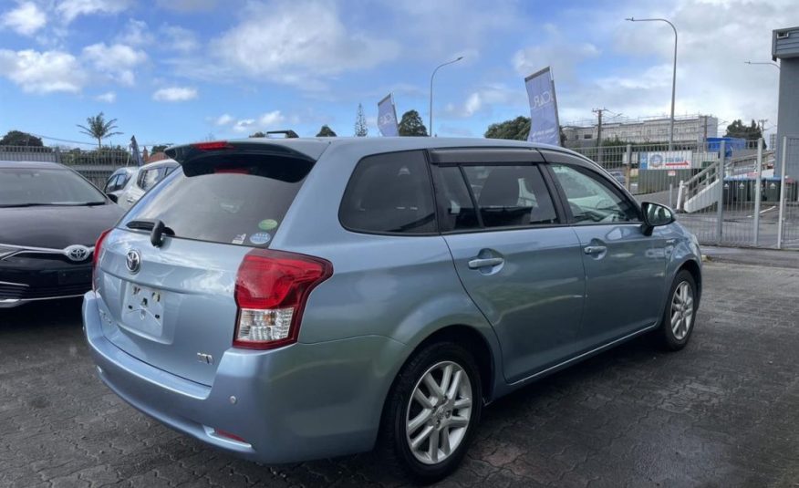 2013 Toyota Corolla Fielder