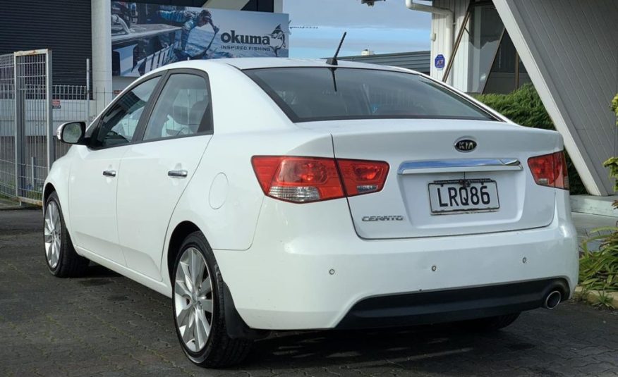 2010 Kia CERATO 2.0 PETROL AUTO SX