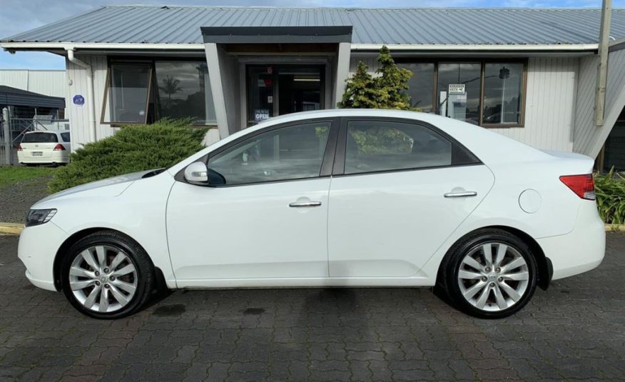 2010 Kia CERATO 2.0 PETROL AUTO SX