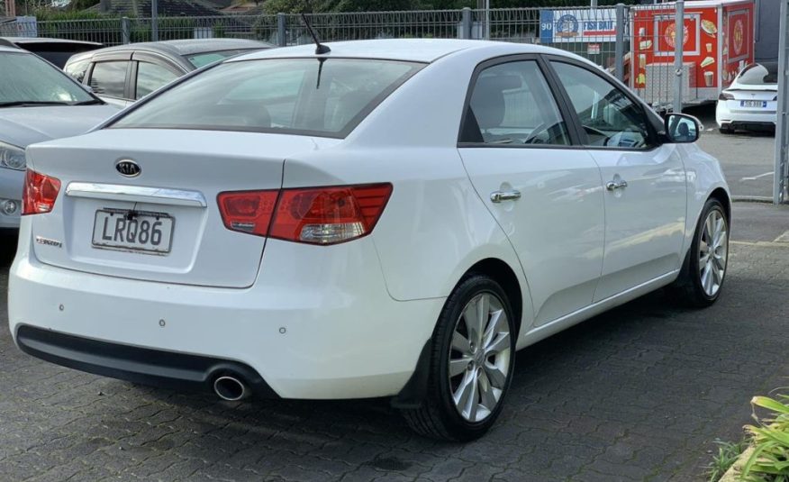 2010 Kia CERATO 2.0 PETROL AUTO SX