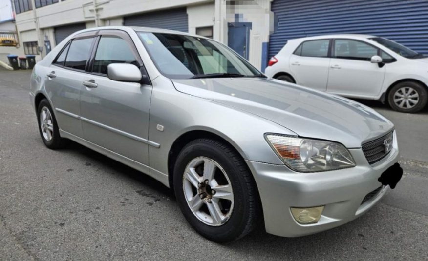 2002 Toyota ALTEZZA