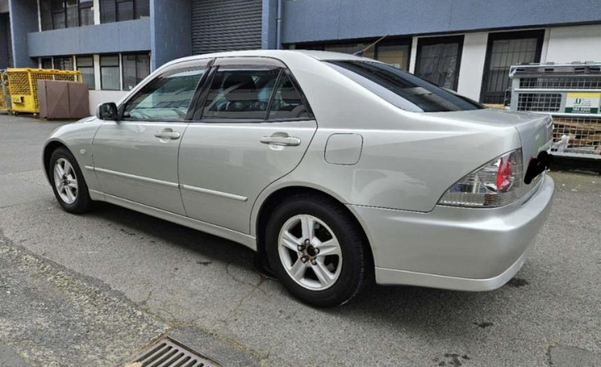 2002 Toyota ALTEZZA