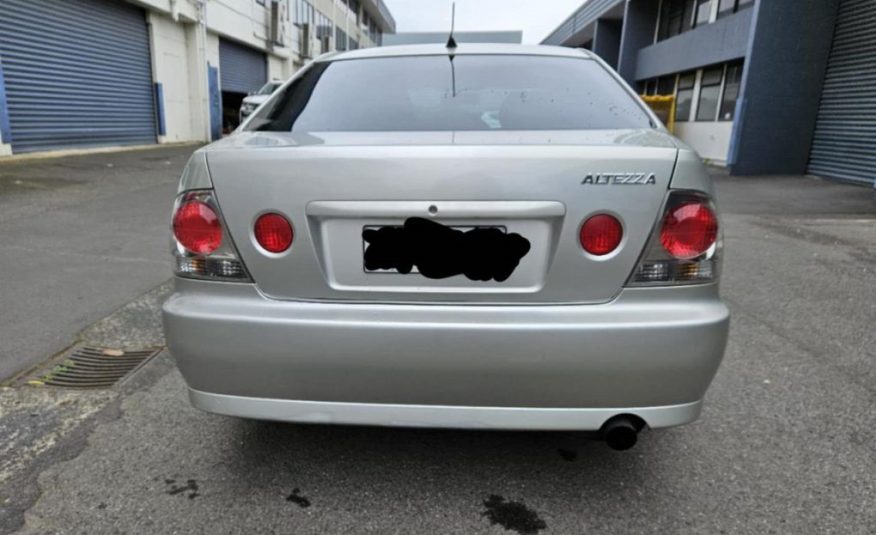 2002 Toyota ALTEZZA