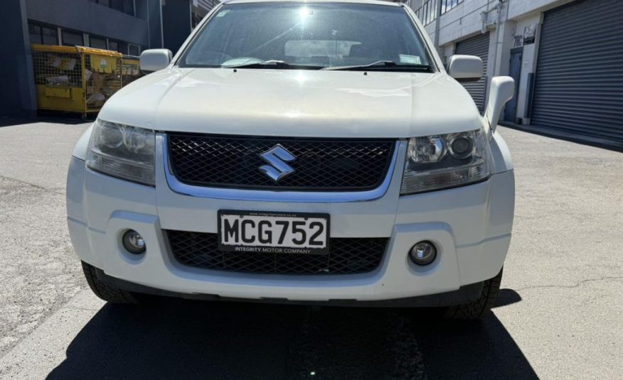 2005 Suzuki Escudo