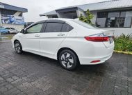 2015 Honda Grace LX