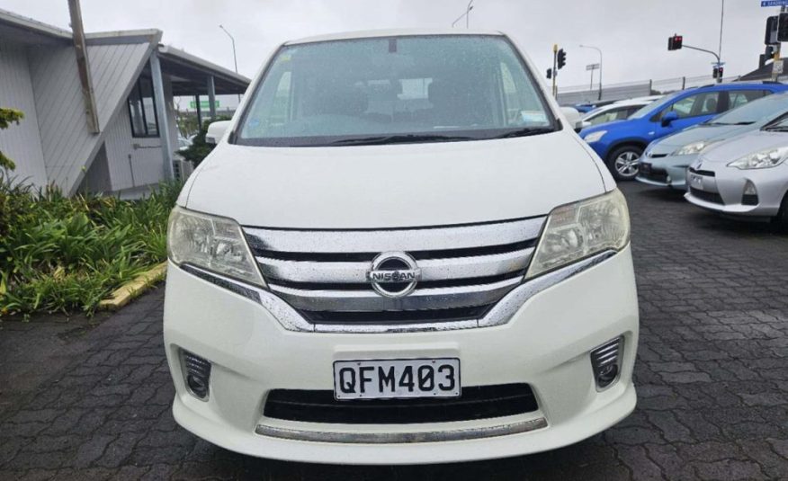 2013 Nissan Serena Hybrid