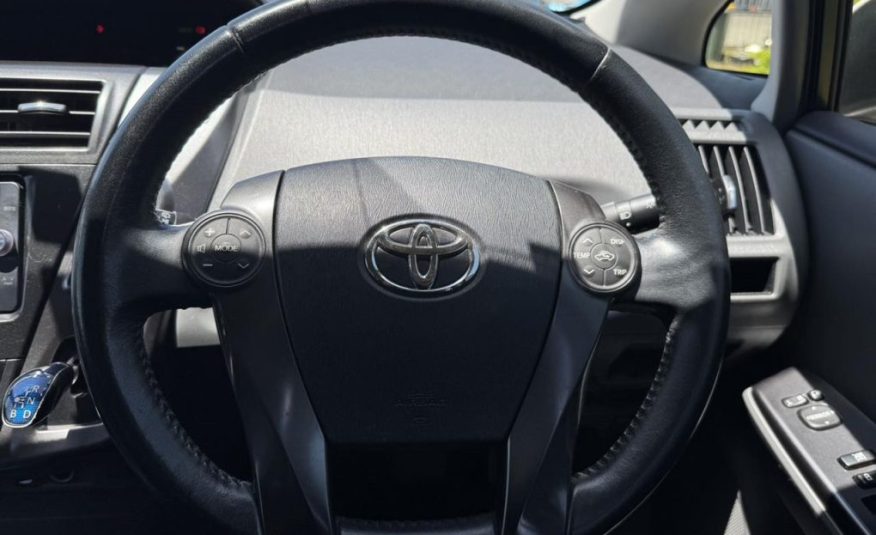 2014 Toyota Prius Alpha