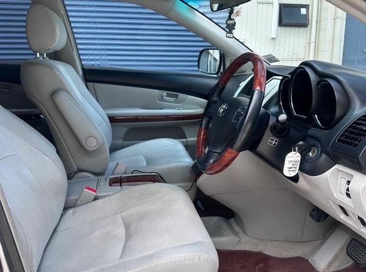 2007 Toyota Harrier