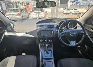 2013 Mazda Axela