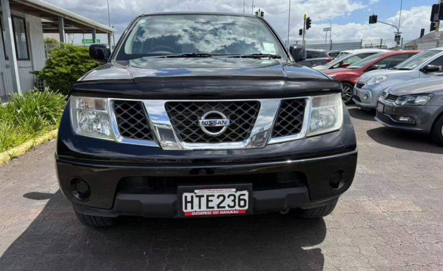 2014 Nissan Navara D/C 2.5D 2WD ST AT