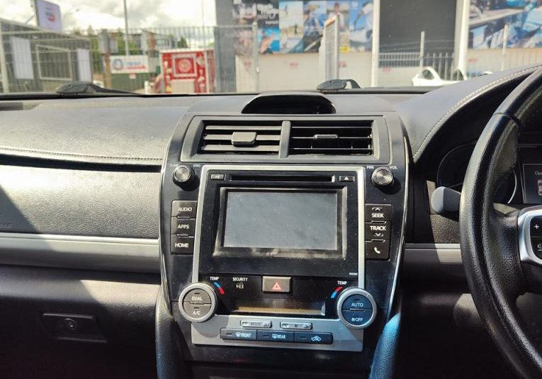 2016 Toyota Camry ATARA S 2.5PH/CVT/SL