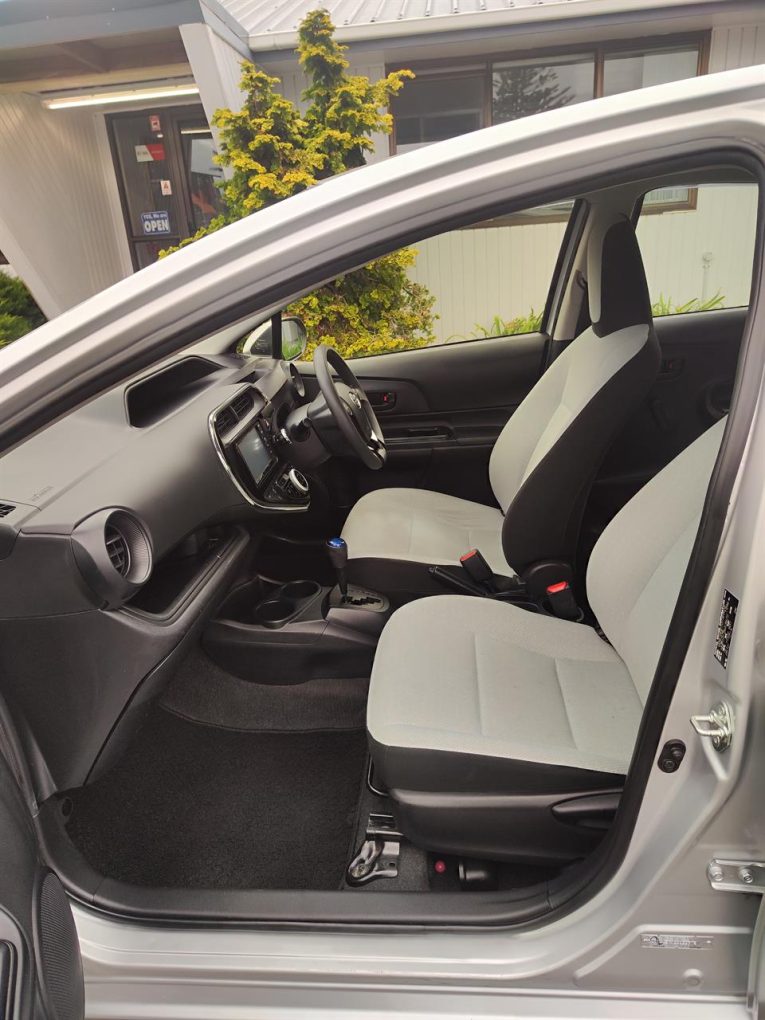 2019 Toyota Aqua Petrol Hybrid