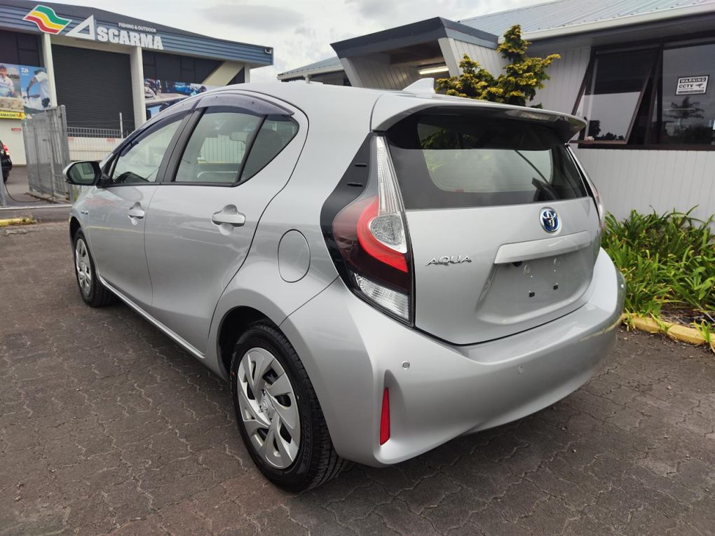 2019 Toyota Aqua Petrol Hybrid