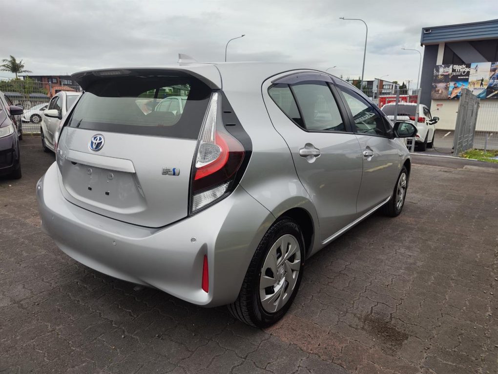 2019 Toyota Aqua Petrol Hybrid