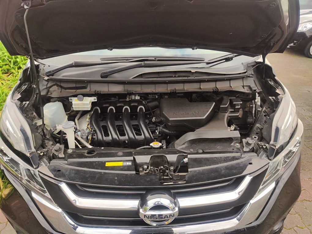 2017 Nissan Serena Hybrid