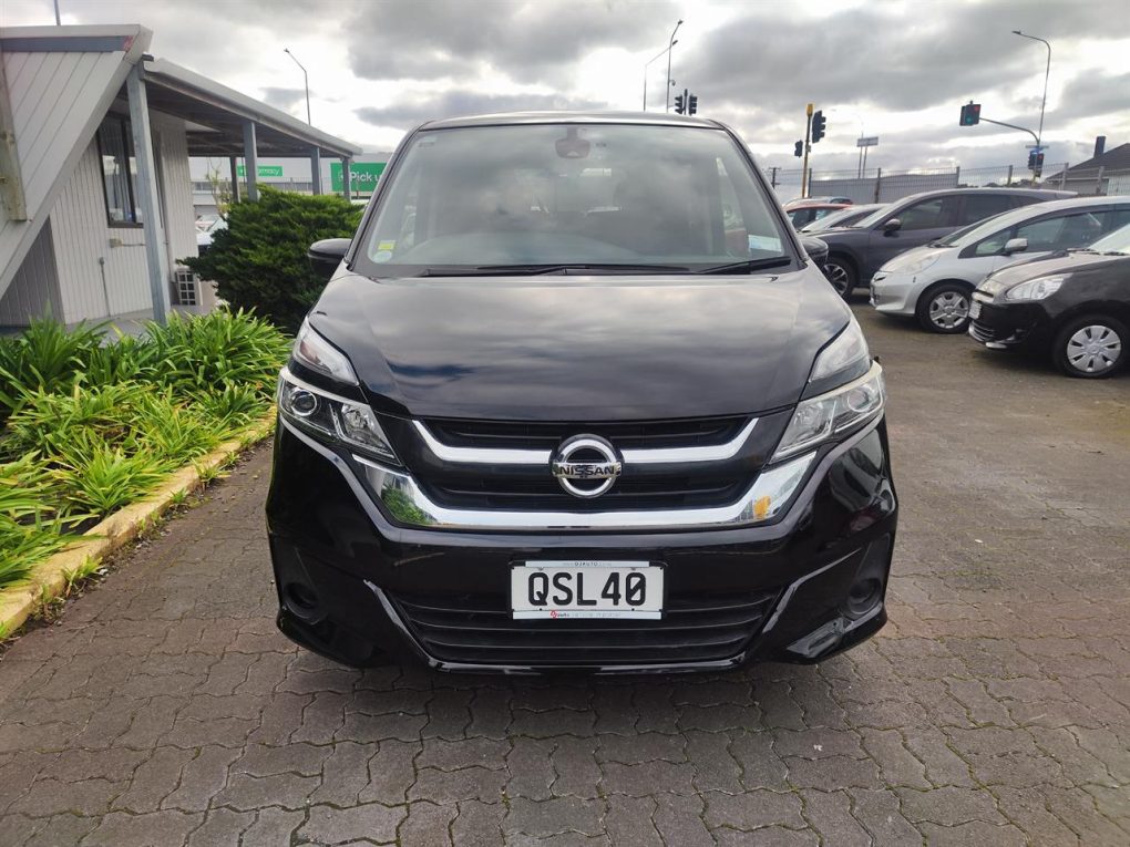2017 Nissan Serena Hybrid