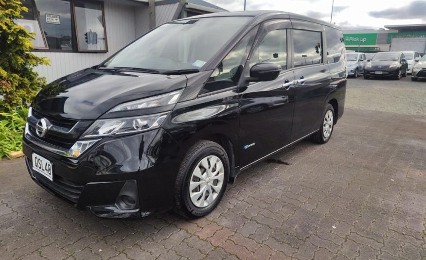 2017 Nissan Serena Hybrid