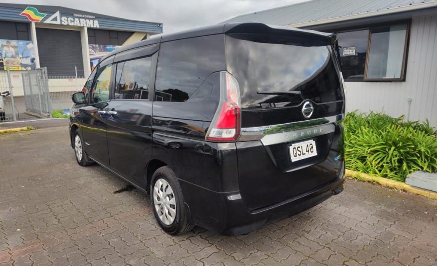 2017 Nissan Serena Hybrid