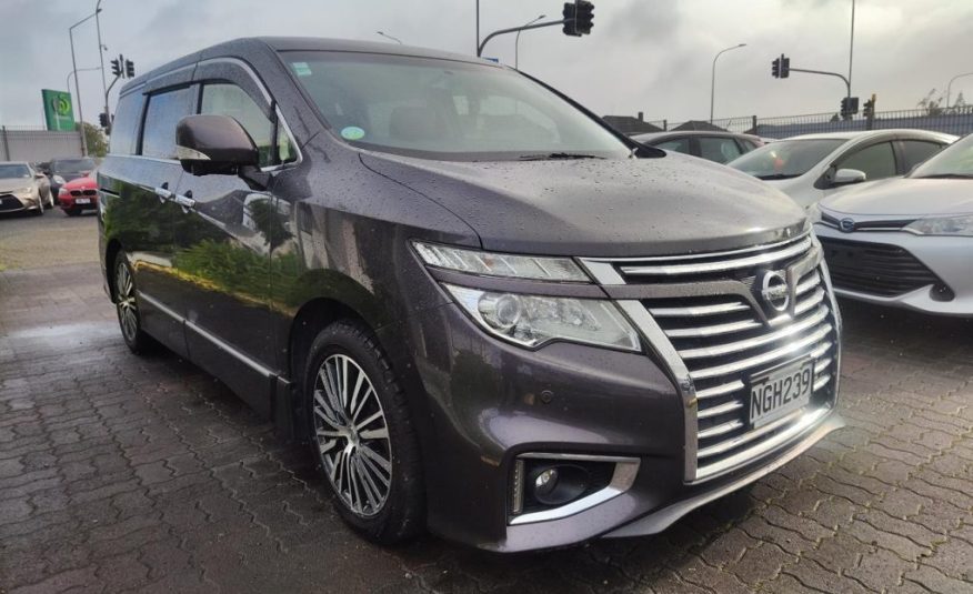 2014 Nissan Elgrand 7 Seater