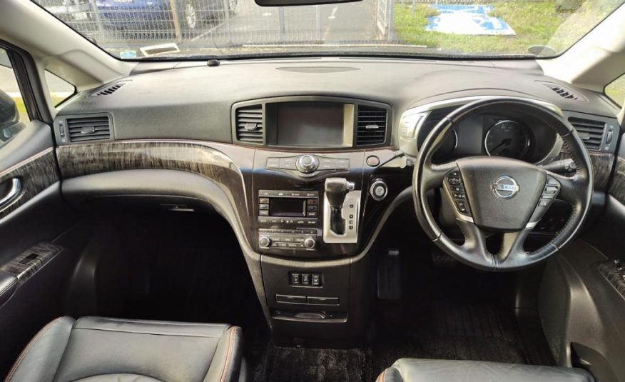 2014 Nissan Elgrand 7 Seater