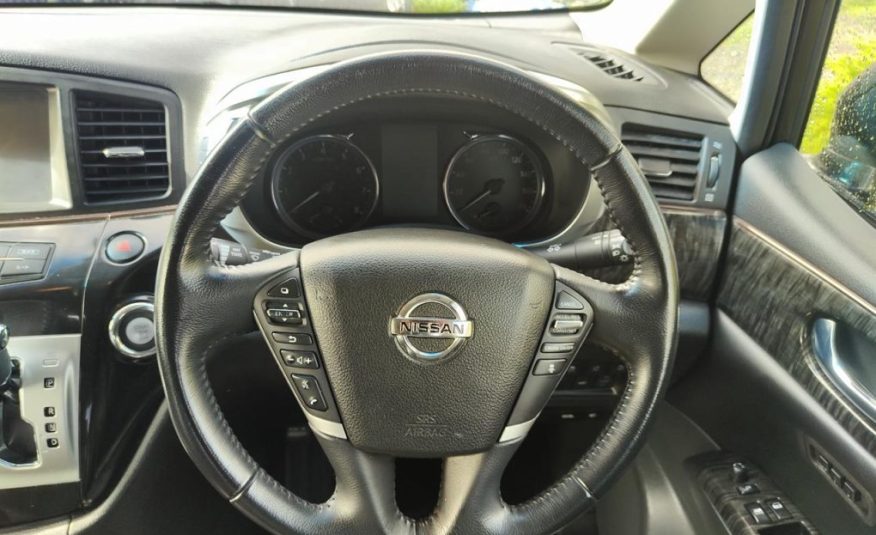 2014 Nissan Elgrand 7 Seater