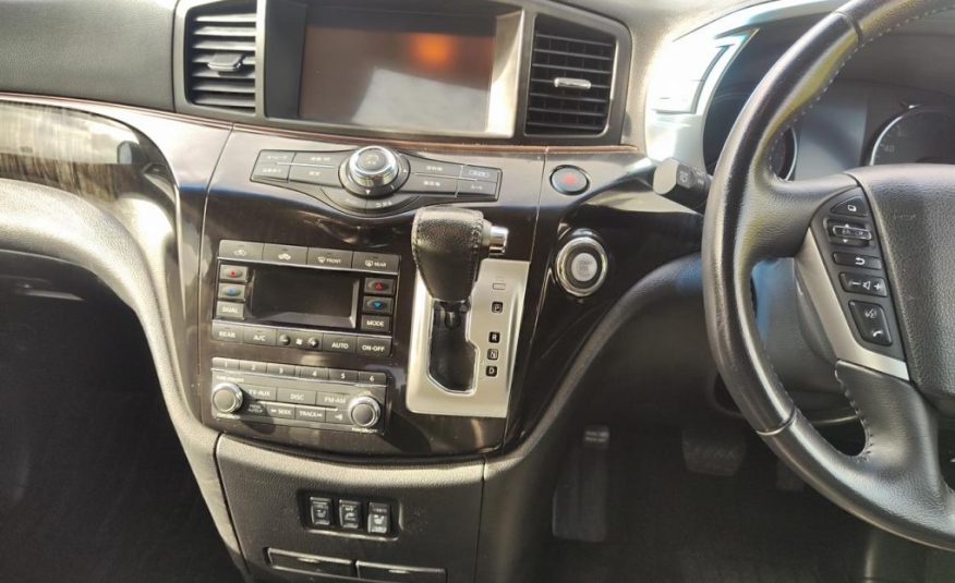 2014 Nissan Elgrand 7 Seater