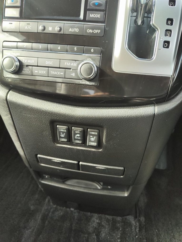 2014 Nissan Elgrand 7 Seater