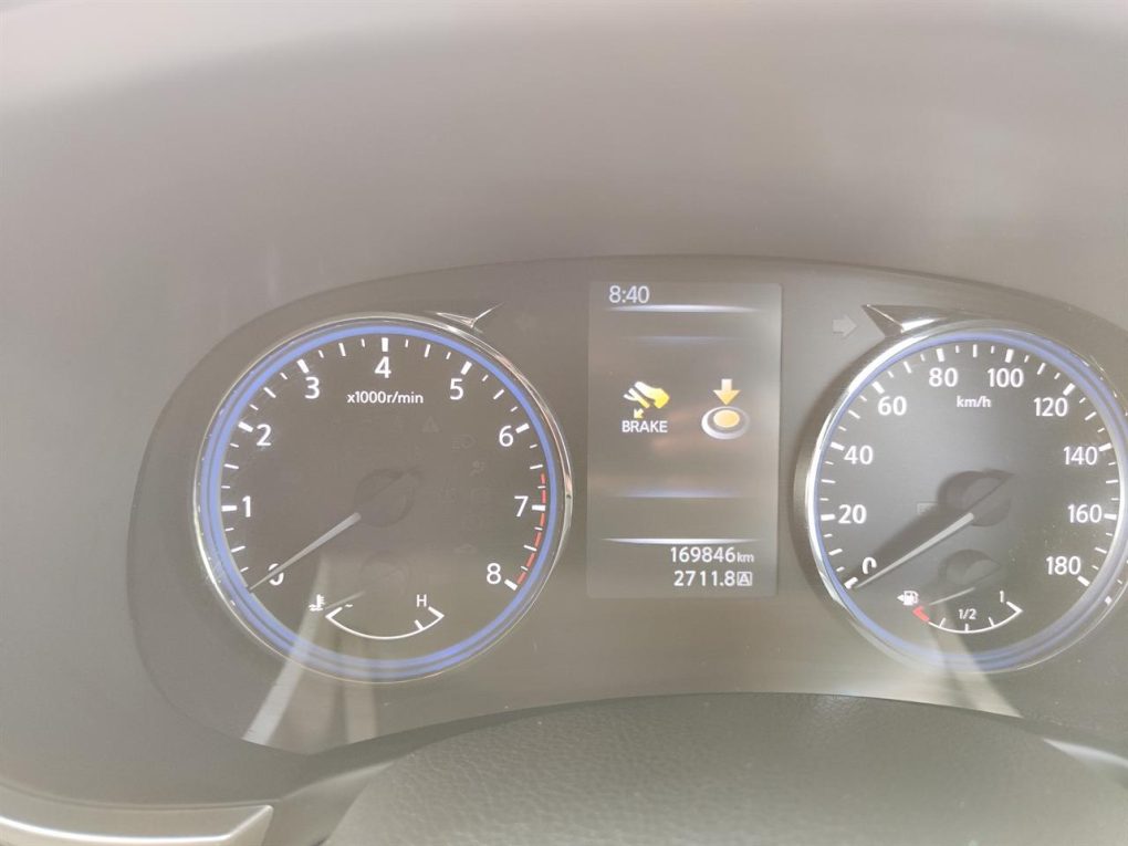 2014 Nissan Elgrand 7 Seater