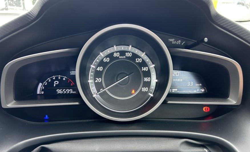 2016 Mazda Axela Push Start, Key Less