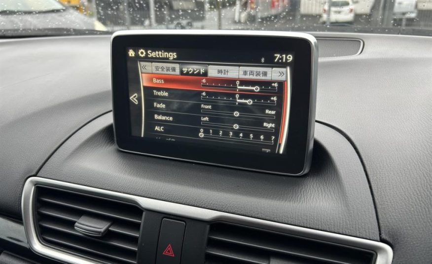 2016 Mazda Axela Push Start, Key Less