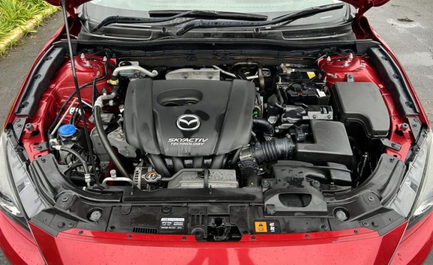 2016 Mazda Axela Push Start, Key Less