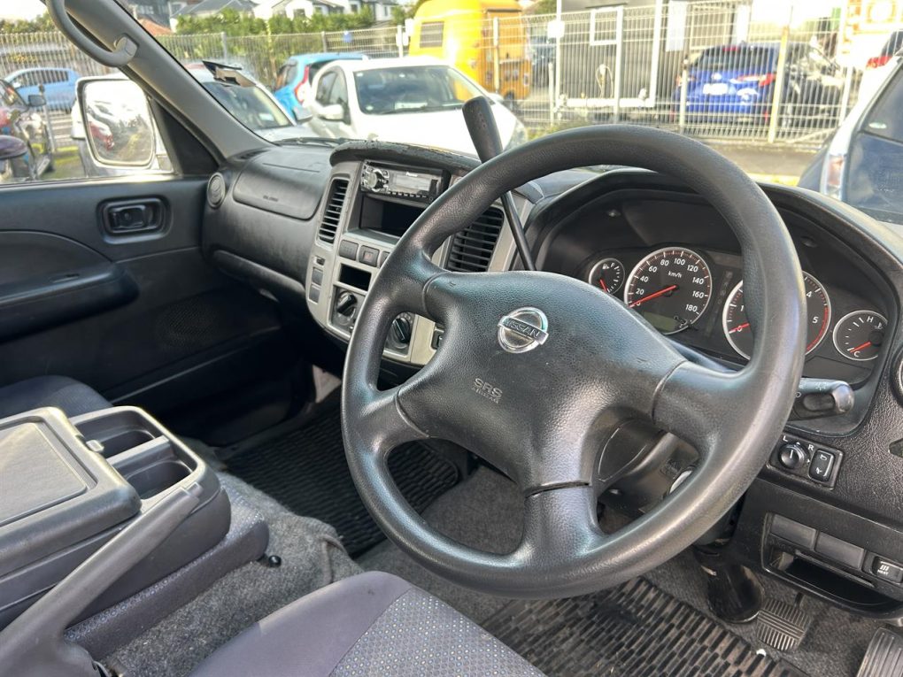 2012 Nissan URVAN 3.0 Diesel Auto