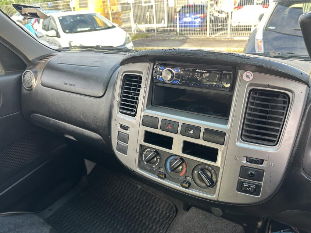 2012 Nissan URVAN 3.0 Diesel Auto